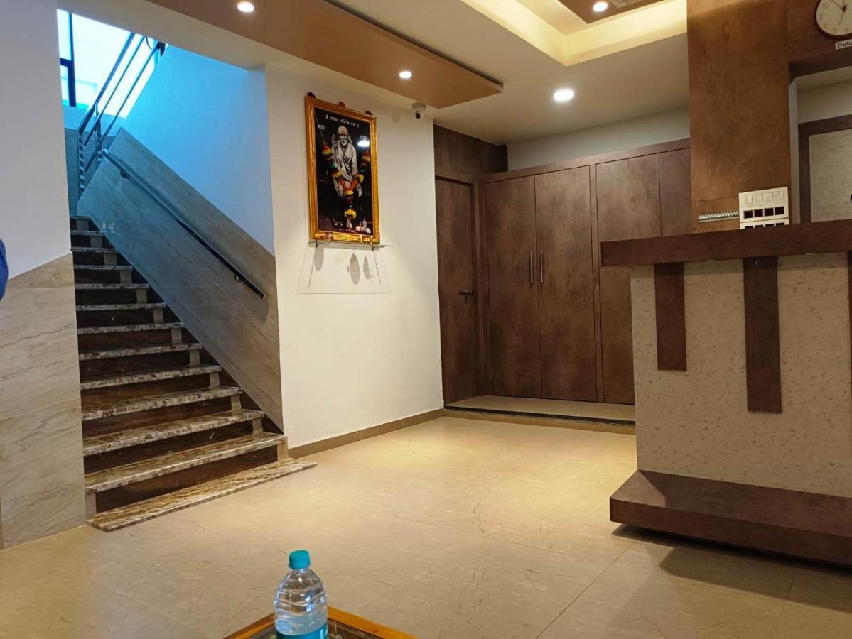 Sai Sagar Lodging & Boarding Ulhāsnagar Extérieur photo